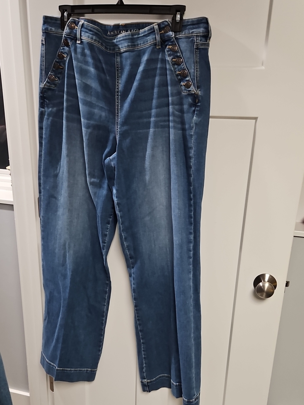 American Eagle Outfitters Blue Washed Sailor-Style Cropped Jeans